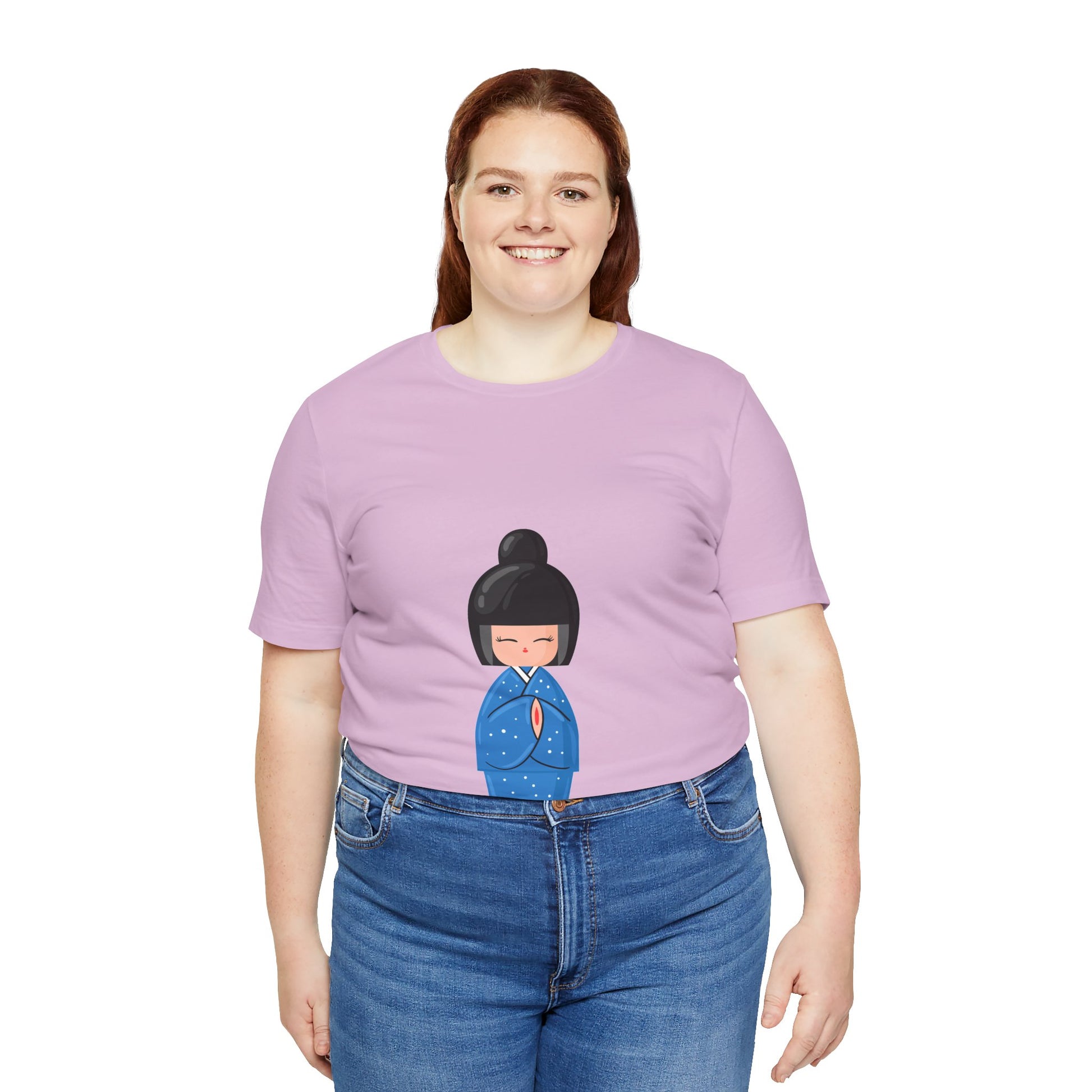 Woman wearing lavender Geisha Blue T-Shirt with casual jeans